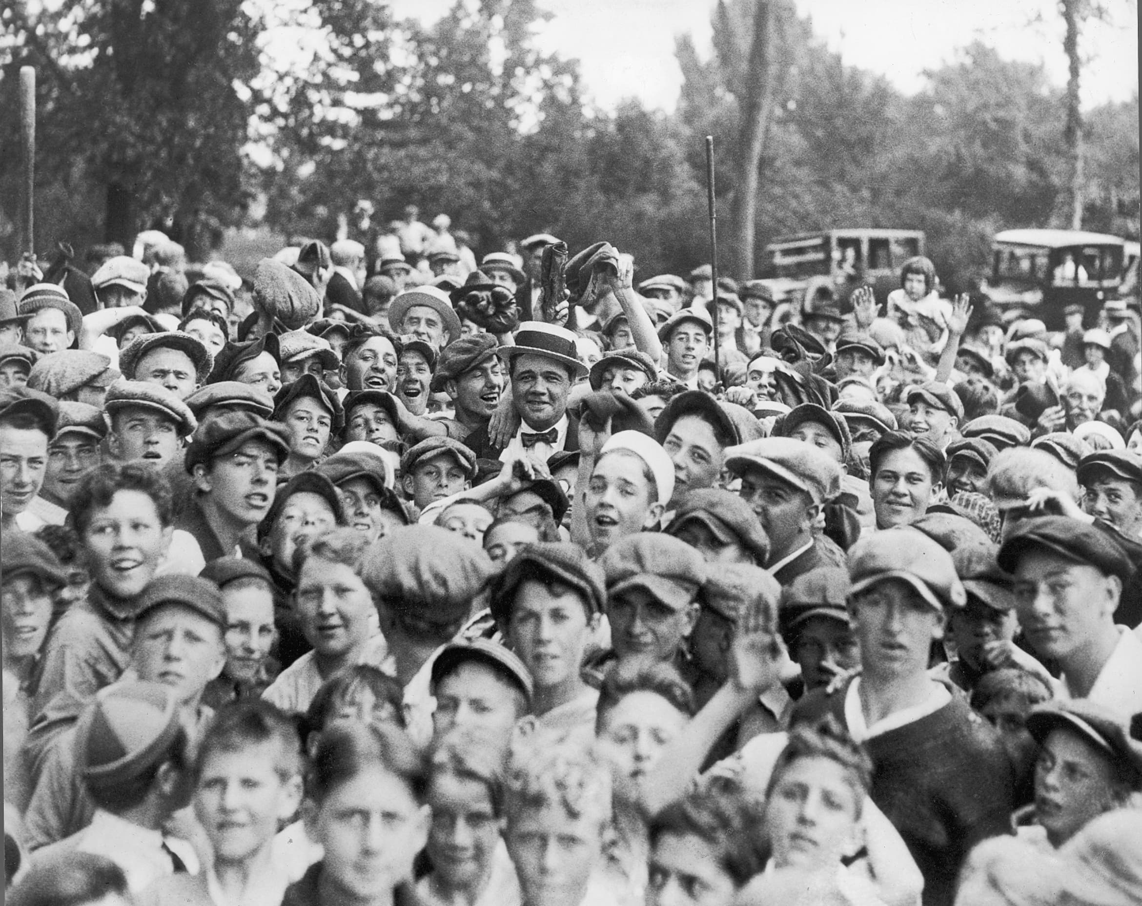 The original photograph that inspired the Babe and the Kids painting